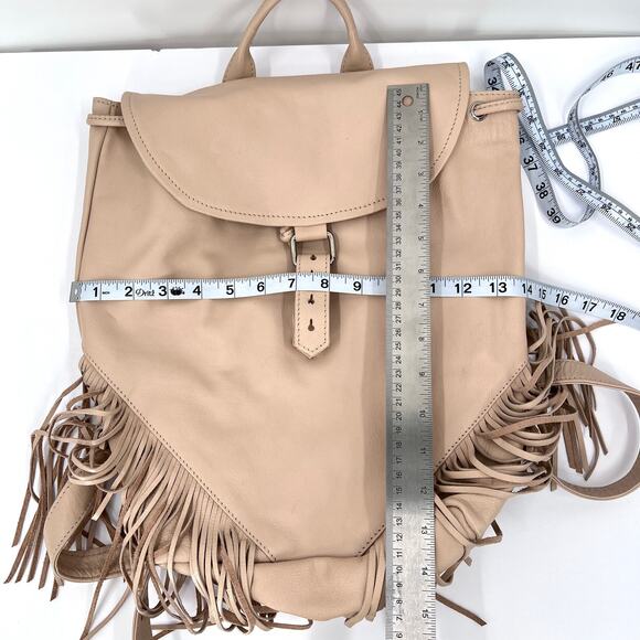 LED TO BELIEVE Daze Fringe Leather Backpack Cream Flap Drawstring Festival Boho main image 6